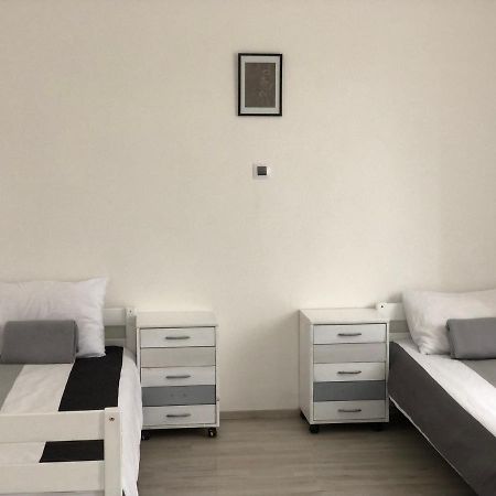 Kájov Mija Apartman S Vinnym Sklipkem, Zahradou A Grilem מראה חיצוני תמונה
