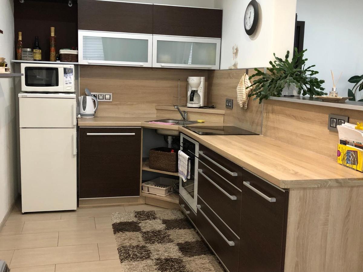 Kájov Mija Apartman S Vinnym Sklipkem, Zahradou A Grilem מראה חיצוני תמונה