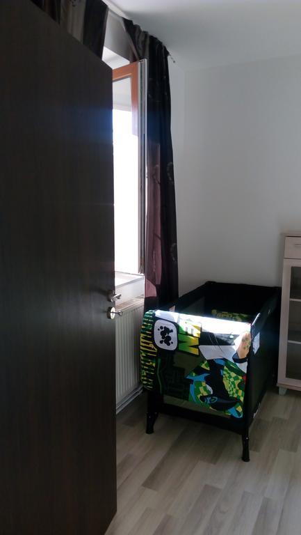 Kájov Mija Apartman S Vinnym Sklipkem, Zahradou A Grilem מראה חיצוני תמונה